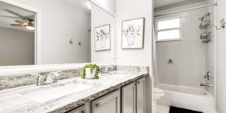 13354 Georgian Court Gallery 20
