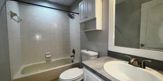 RESERVE AT WEDGEFIELD 3 bedroom 2 bath home with stainless appliances, laminate flooring and a fenced back  yard! Gallery 25