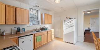 222 S Geneva St. Gallery 24