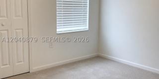 19619 Fairhill Ct Gallery 5