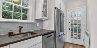 Charming 4BR/2.5BA Tudor in Prime Chevy Chase, DC! Gallery 13