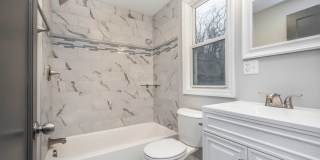 Stunning 2 bedroom home in Brookline available July 15! Gallery 3