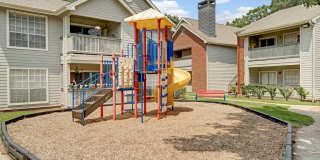 Foundations at Edgewater Gallery 18