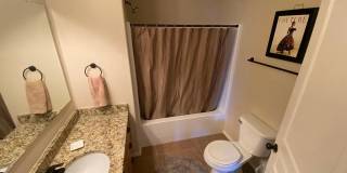 Beautiful home in quiet Pine Tree Village Community neighborhood Gallery 4