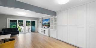 2225 Vista Del Sol Gallery 7