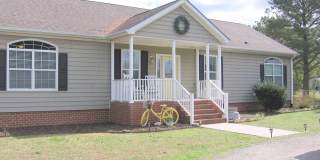 SMITHFIELD Gallery 1