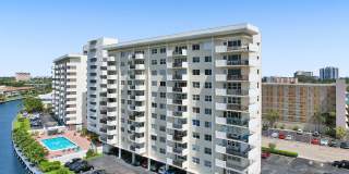 401 Golden Isles Drive Gallery 1