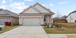 3504 Cloverleaf Lane Gallery 1