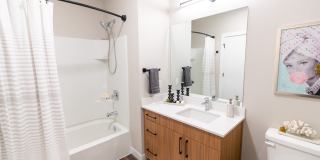 Walnut View Gallery 7