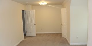 3 year new home with Granite, Stainless Applicances, Refrigerator, Microwave, Washer & Dryer, Hardwood and Carpeting Gallery 18