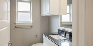 BEAUTIFUL 5 BED HOME  FOR LEASE Gallery 32