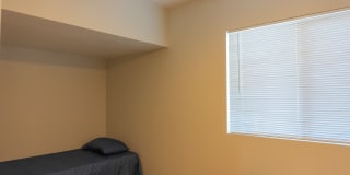 5121 Tipton Street Gallery 20