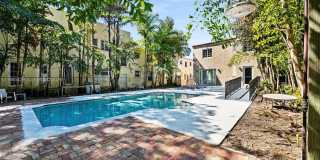 1545 Meridian Ave Gallery 30