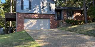 8 Shadywood Ct, Little Rock AR 72223 - Immaculate split level 3br 2ba just off Sam Peck 8 Shadywood Ct, Little Rock AR 72223 - Immaculate split level 3br 2ba just off Sam Peck Gallery 1