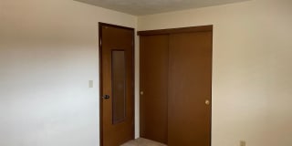 Very Nice 3 Bedroom 2 Bath Home-Located on a Corner Lot Gallery 17