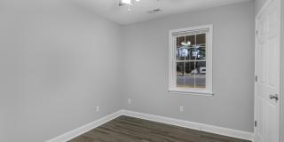 236 White Oak Boulevard Gallery 9
