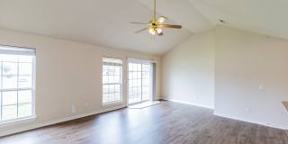***255 B ravenwood Blvd*** Gallery 4
