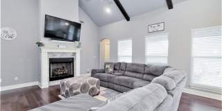 Stylish 3-Bedroom, 2-Bathroom Home for Rent! Gallery 7