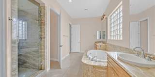 2184 Pont National Drive Gallery 18