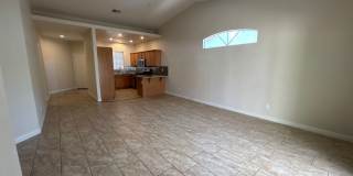 ***MOVE-IN SPECIAL!!!*** 2-Bedroom, 2-Bathroom Townhome located in Henderson, Nevada Gallery 10
