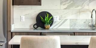 Ventana Gallery 42