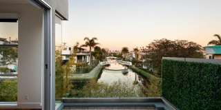 2217 Grand Canal Gallery 19