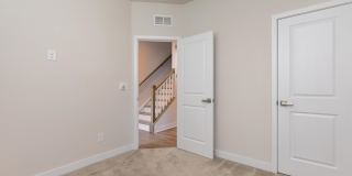 413 Spearfield Lane - 1 Gallery 9