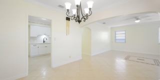 1706 Dewey Street Gallery 16