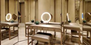 18975 E Collins Ave Gallery 55