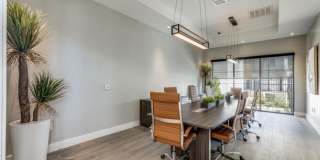 2901 NE Inner Loop Gallery 7