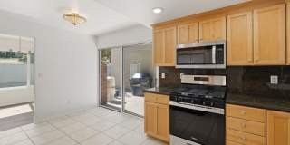 Beautifully Updated Home in Lake Lindero Gallery 16