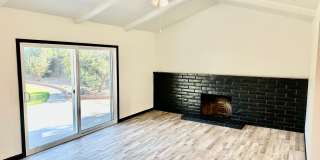 Charming 3 Bed/ 2 Bath Home in Clovis Gallery 6