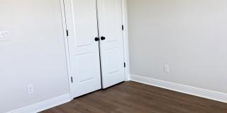 8039 Laureate Boulevard Gallery 4