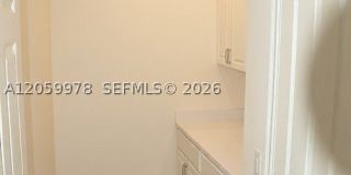1524 SW 50th Gallery 7