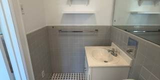 New King Edward Gallery 1042