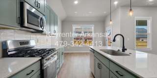 Live New in Bentonville | 3BR Beauty with Backyard Gallery 13