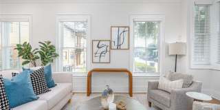 218 W 43rd Street Gallery 6