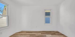 1030 Meadow Ave Gallery 10