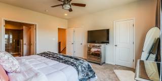 Stunning One Loudoun Townhome – 3BR / 3.5BA in Prime Ashburn Location – Available May 1 Gallery 18