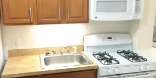 Washington Heights Gallery 2