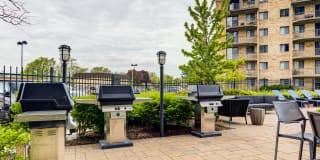 The Glen View Gallery 17