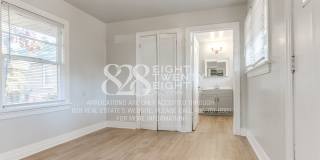 **COMING SOON FOR JUNE 2026 MOVE IN!** 3 BED/2 BATH DUPLEX - CLOSE TO CAMPUS! Gallery 7