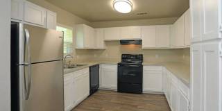 733 West Gallery 17
