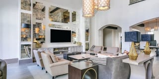 The Huntington Apartments Gallery 2