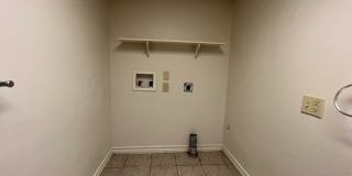1634 Avenue D Gallery 7
