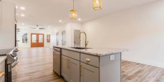 Home in Germantown for Rent - Carport, Fenced Back Yard! Home in Germantown for Rent - Carport, Fenced Back Yard! Gallery 21