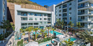 Rivair Apartment Homes Gallery 2