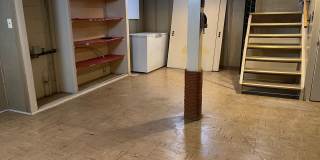 Cute & Retro 3 Bedroom Home in Midtown w/ Garage! Gallery 16