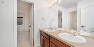 Gorgeous Rancher Located in University Bluffs Gallery 19
