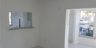 1826-1834 Johnson Street Gallery 7